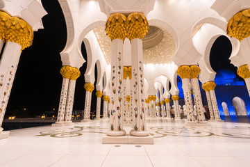 Pillars of the Sheikh Zayed Mosque, Abu Dhabi, United Arab Emirates