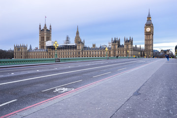 Fototapeta na wymiar British parliament and Big Ben viewed from Westminster bridge in London. England