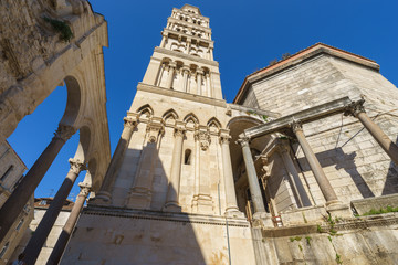 Fototapeta na wymiar Tower Sveti Duje of Split cathedra, Croatia 