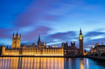 Fototapeta na wymiar Big Ben and Palace of Westminster at blue hour in London