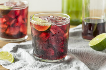 Alcoholic Red Wine and Cola Cocktail