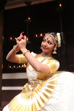 mohiniyattam or dance of the enchantress is the classical dance form of kerala,distinct for the graceful body movements