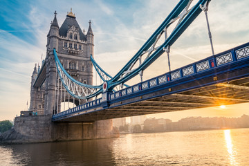 Fototapeta na wymiar Tower Bridge with sun flare