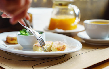 breakfast in the cafe