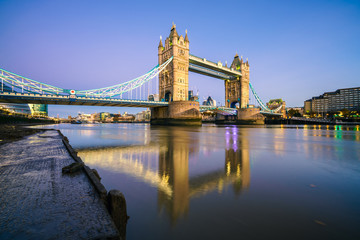 Fototapeta na wymiar Tower Bridge in the morning. London,England 