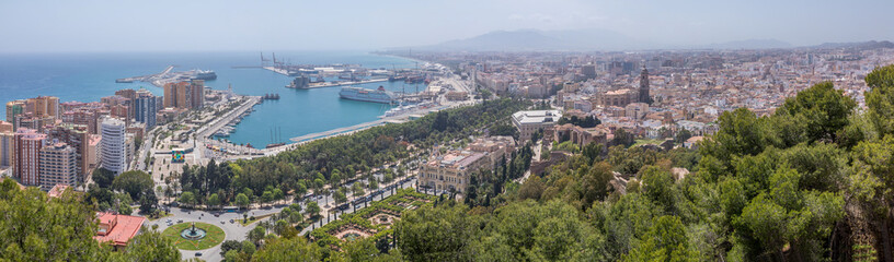 Vue sur Malaga depuis le Castillo de Gibralfaro