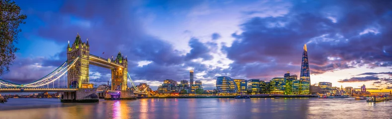 Foto auf Acrylglas Tower Bridge-Panorama zur blauen Stunde © Pawel Pajor
