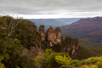 Fototapeta na wymiar The iconic Three Sisters at katoomba on an overcast day in New South Wales Australia on 19th June 2018