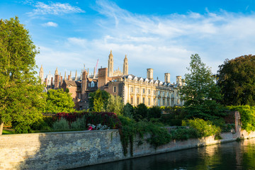 College in Cambridge viewed across the cam river, UK