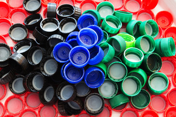 Plastic lids