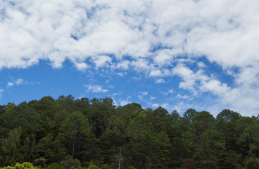 Fototapeta na wymiar sky with clouds and mountain