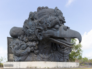 Sculpture in the form of birds in the Indonesian style - view from the side