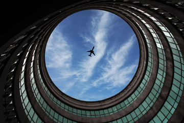 Point of View, Plane and Architecture