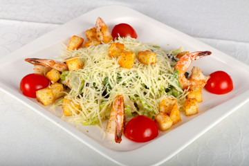 Caesar salad with prawn