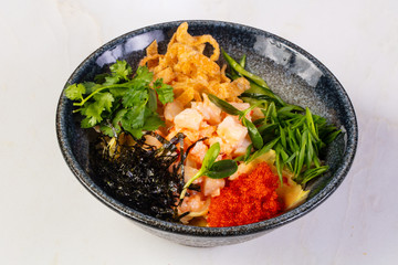 Poke with prawns