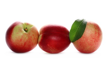 Fototapeta na wymiar Fresh ripe peach fruit isolated on white background