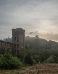 Fototapeta premium Newry Mill in the fog