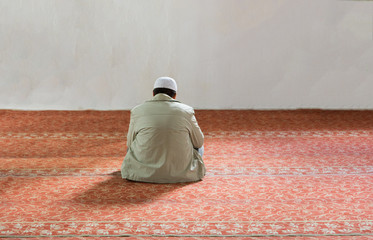 Praying to Allah in Ramadan