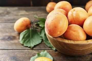 Naklejka na ściany i meble ripe apricots close-up