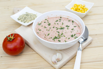 tomato sauce with corn and sesame