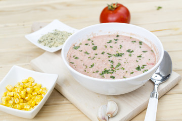 tomato sauce with corn and sesame