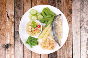 Green chili dip as Nam Prik Num with set.