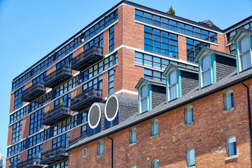 Toronto Condominium in a trendy district