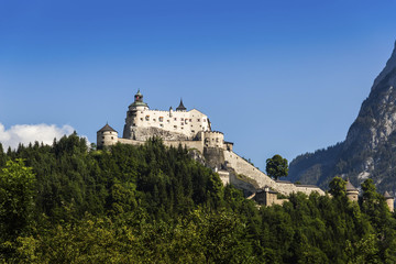 Obraz premium View of the hohenwerfen castle in Austria.