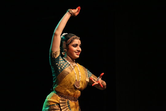 bharatha natyam is one of the eight classical dance forms of india.it is from the state of tamil nadu.