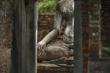 Fototapeta na wymiar Wat Si Chum in Sukhothai Historical Park, Thailand.