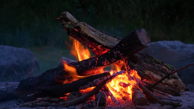 4k bonfire Visual Resource high res graphic resource explainer video background with copy space for text or image