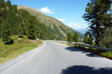 Straße ins Kaunertal