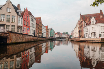 Fototapeta na wymiar Brugge streets with canals in the early morning