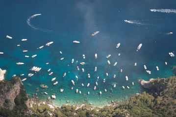 Fototapeta na wymiar Vista dal monte Solaro