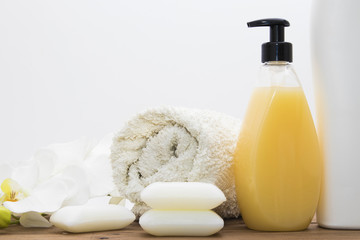 Fototapeta na wymiar hidratente soaps and cream, cleaning products and body care