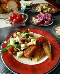 Chicken wing with vegetable salad, delicious breakfast, lunch, dinner.