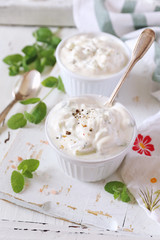 Summer light salad: Greek yoghurt, garlic, mint and cucumber
