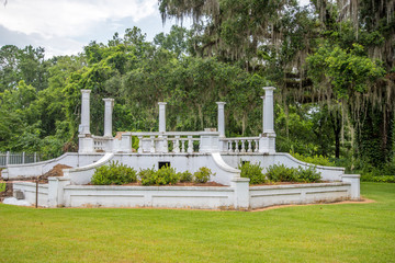 Radium Springs Garden 