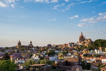 Fototapeta na wymiar Cityscape of Spanish colonial town of San Miguel de Allende in Mexico