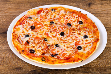 Margarita pizza with olives