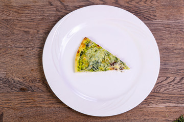Pizza with pesto