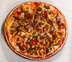 Pizza with minced meat