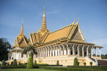 Naklejka premium CAMBODIA PHNOM PENH ROYAL PALACE THRONE HALL