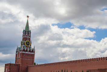 Fototapeta na wymiar The Spasskaya Tower of the Moscow Kremlin