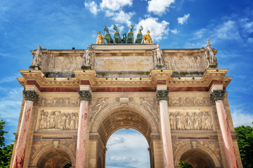Fototapeta na wymiar Arc de Triomphe du Carrousel in Paris France