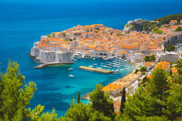 Old town of Dubrovnik in summer, Dalmatia, Croatia - obrazy, fototapety, plakaty