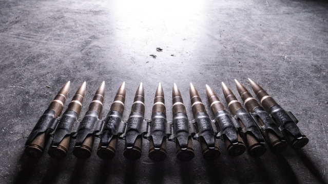 Ammo Bullet Chain Machine Gun - 5