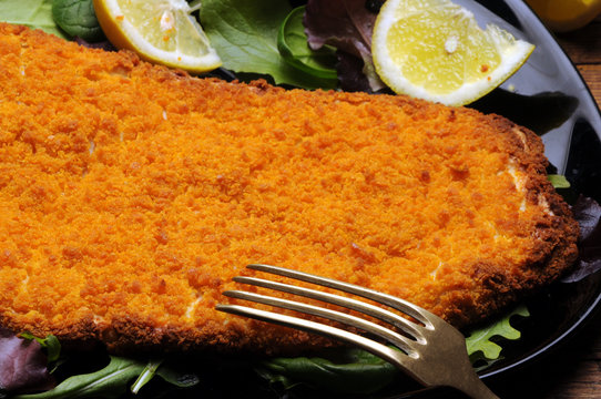 Cotoletta alla milanese Cucina italiana