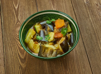 Tajik vegetables stew with zucchini