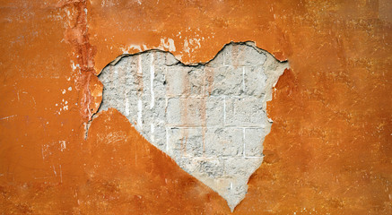 .heart on an old wall